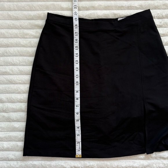 CALLAWAY Golf Skort Black Midi Mid Rise With Back Zip Black Size 8 - Picture 9 of 9